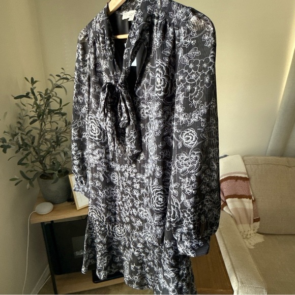 Loft Women’s Etched Floral Bow Flounce Dress Black/white Size MP NWT $89.95 - Picture 3 of 9